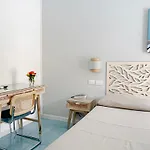 Lord Byron Hotel 4*