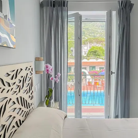 로드 바이런 4* Forio di Ischia